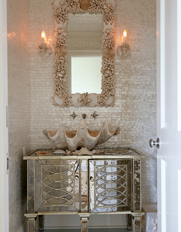 Large Clam Shell Sink